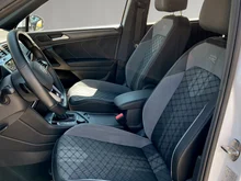 VW Tiguan Allspace R-Line TDI 4MOTION DSG in Pure White