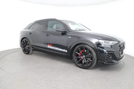 Bild eines Audi Q8 TFSI e quattro 360 kW