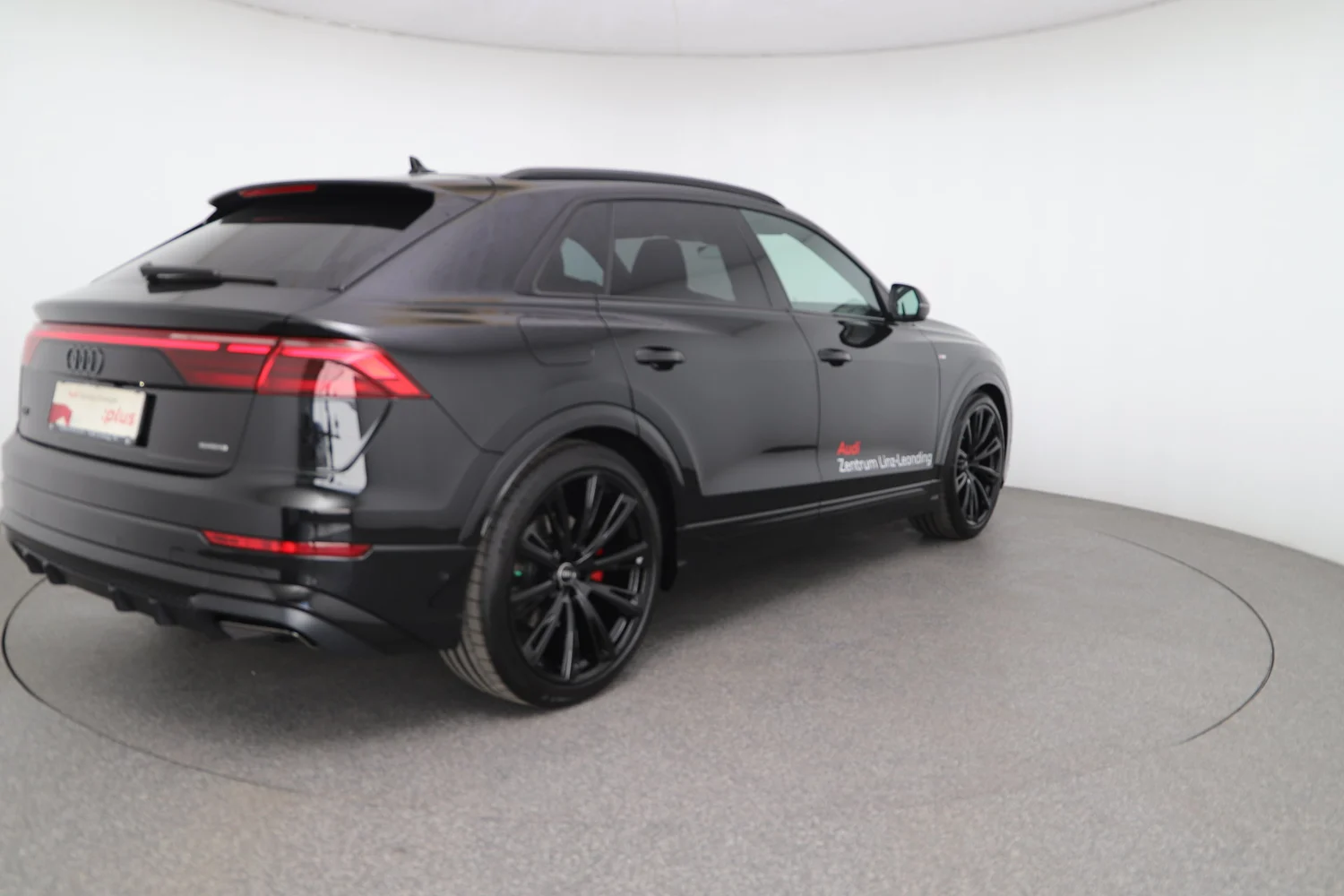 Bild eines Audi Q8 TFSI e quattro 360 kW