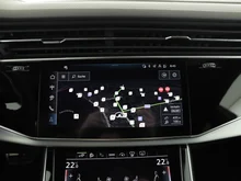 Audi Q8 e-hybrid quattro 290 kW in Mythosschwarz Metallic