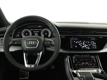 Audi Q8 e-hybrid quattro 290 kW in Mythosschwarz Metallic