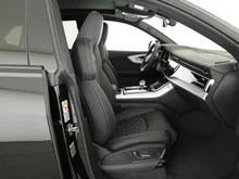 Audi Q8 e-hybrid quattro 290 kW in Mythosschwarz Metallic