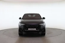 Audi Q8 e-hybrid quattro 290 kW in Mythosschwarz Metallic