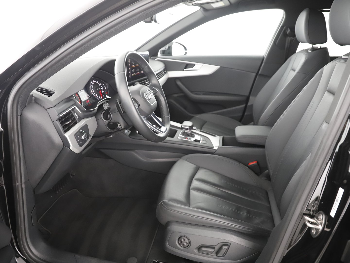 Audi A4 Avant 40 TDI advanced | Bild 3 von 13