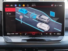VW Golf Variant Life TSI in CRYSTAL ICE BLUE METALLIC