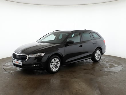 Škoda OCTAVIA Combi Ambition TDI DSG