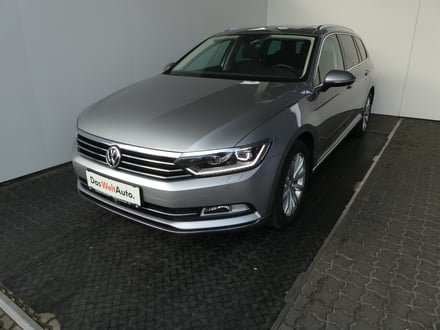 VW Passat Variant Highline TDI SCR DSG