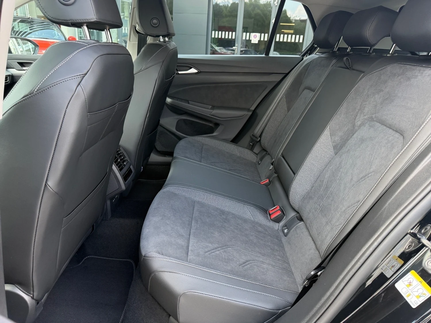Bild eines Golf Rabbit eHybrid DSG 150 kW