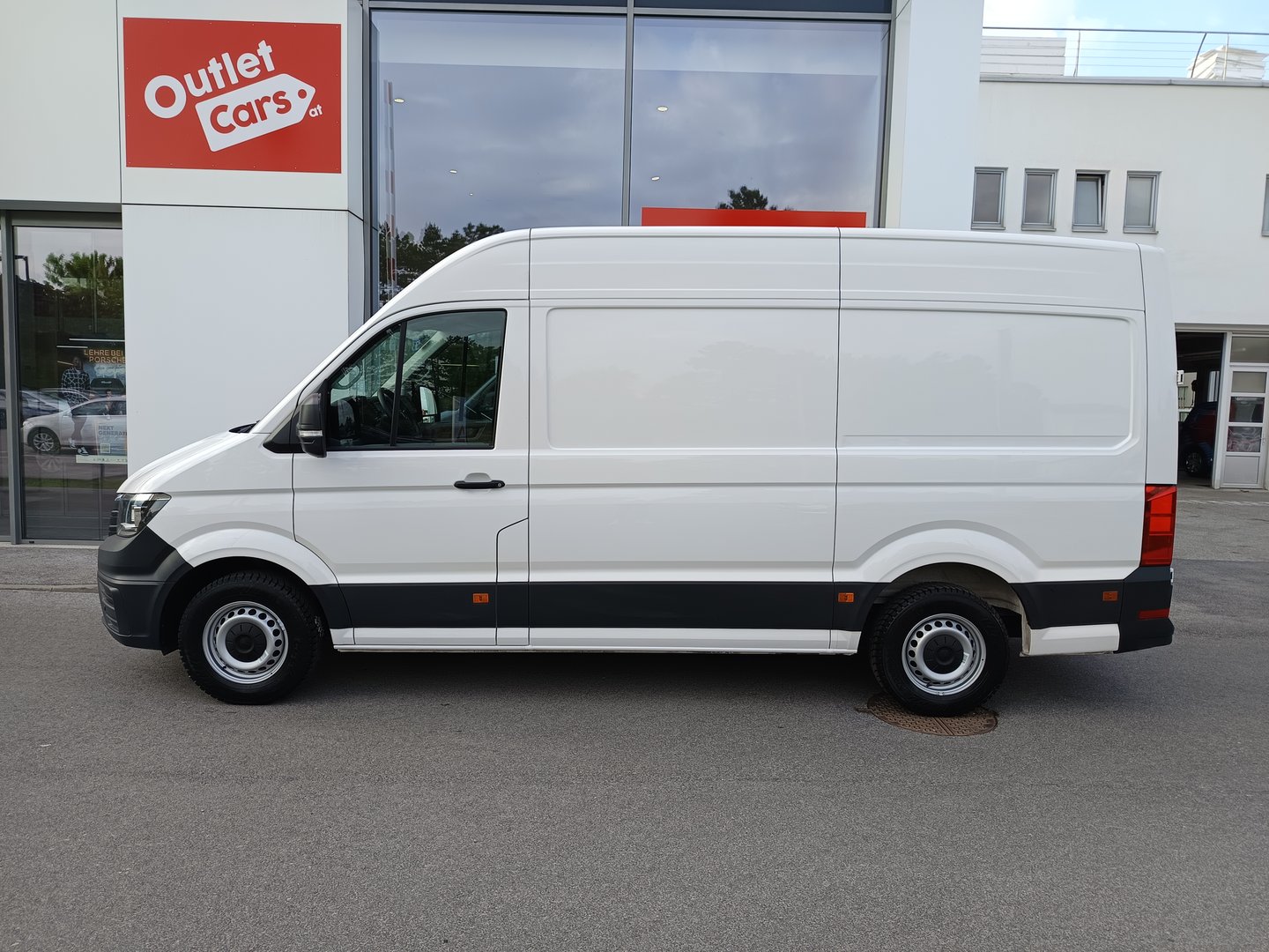 VW Crafter 30 Kastenwagen Entry L3H3 TDI | Bild 6 von 23