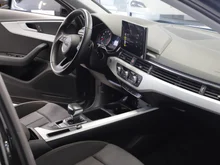 Audi A4 Avant 35 TFSI advanced in MYTHOSSCHWARZ METALLIC