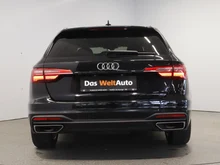 Audi A4 Avant 35 TFSI advanced in MYTHOSSCHWARZ METALLIC