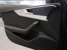 Audi A4 Avant 35 TFSI advanced in MYTHOSSCHWARZ METALLIC