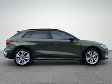 Audi A3 allstreet 35 TFSI in M4 Distriktgrün Metallic