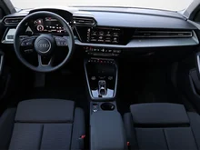 Audi A3 allstreet 35 TFSI in M4 Distriktgrün Metallic