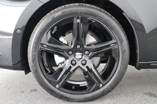 SEAT Leon SP Kombi FR Edition 1.5 TSI 115 PS in Nacht-Schwarz Metallic