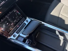 Audi e-tron 50 quattro 230 kW advanced in Brillantschwarz