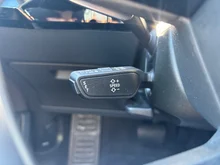 Audi e-tron 50 quattro 230 kW advanced in Brillantschwarz