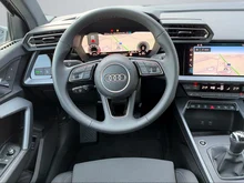 Audi A3 Sportback 30 TFSI in Brillantschwarz