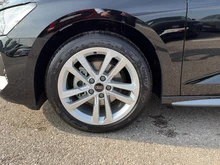 Audi A3 Sportback 30 TFSI in Brillantschwarz