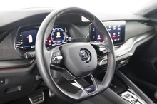 Škoda Octavia Combi 4x4 RS TDI DSG in SCHWARZ-MAGIC PERLEFFEKT
