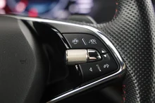 Škoda Octavia Combi 4x4 RS TDI DSG in SCHWARZ-MAGIC PERLEFFEKT