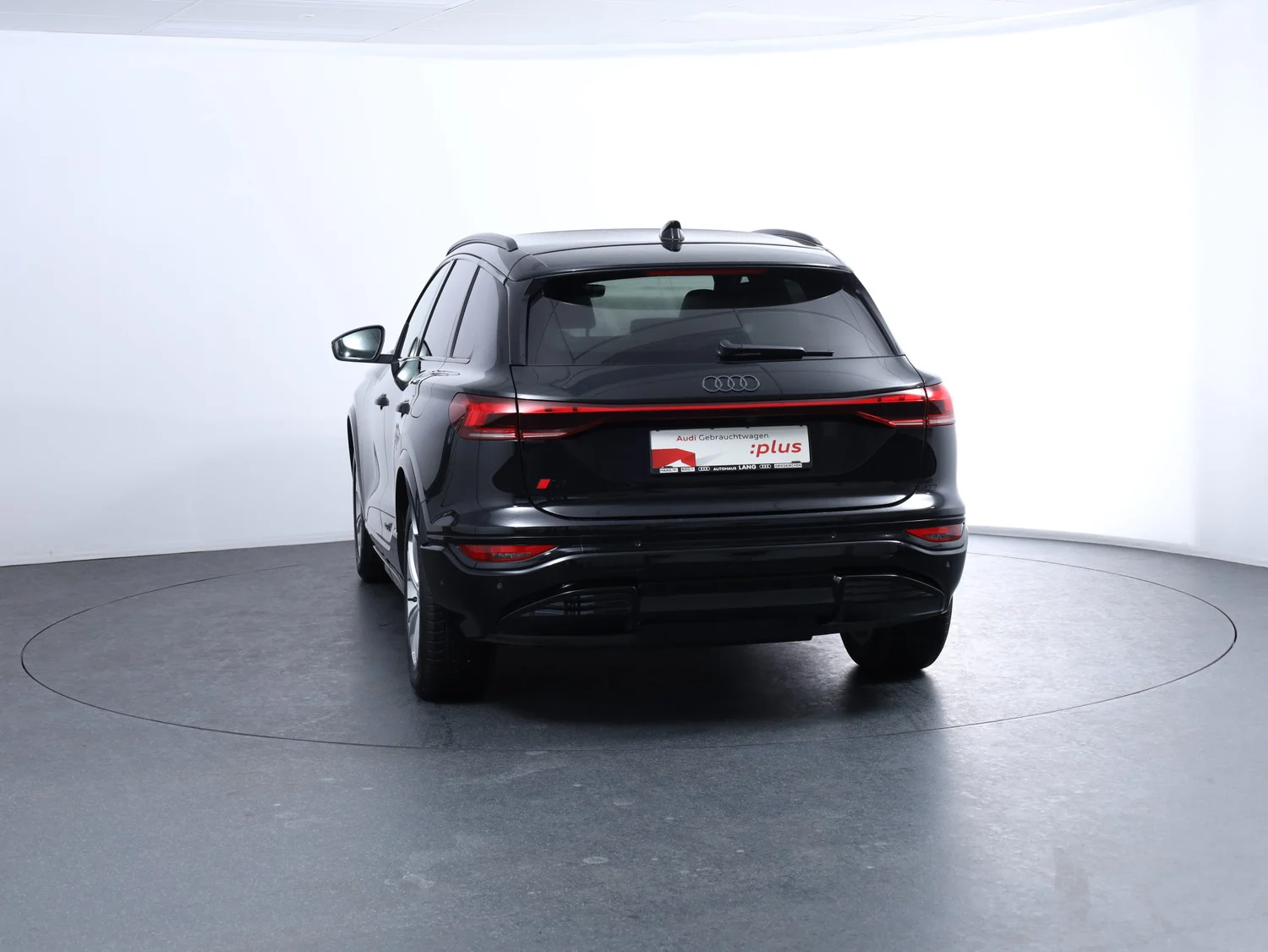 Bild eines Q6 e-tron performance