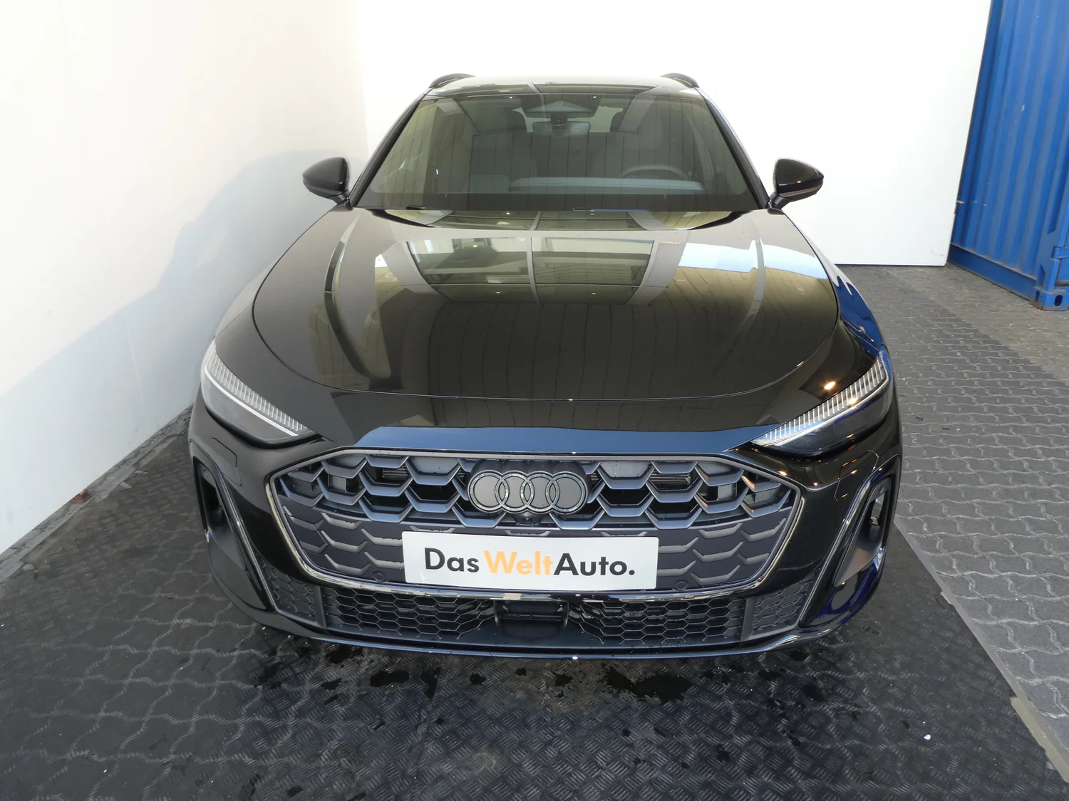 Bild eines Audi A5 Avant e-hybrid quattro 220 kW