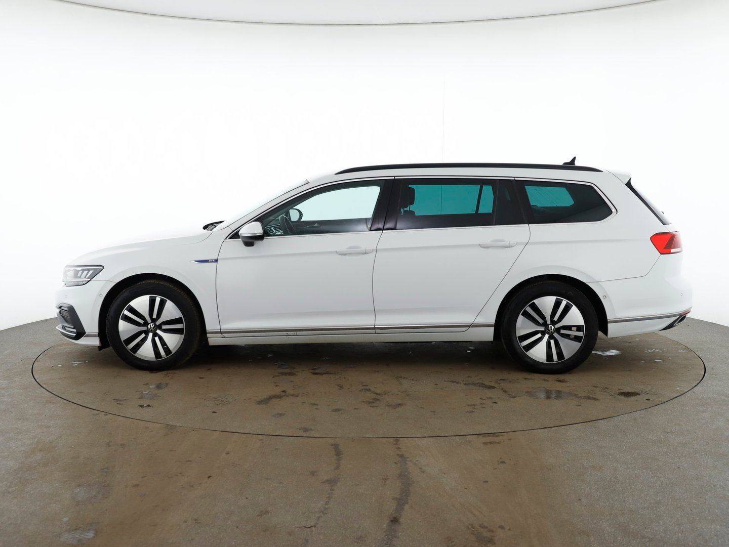 VW Passat Variant GTE | Bild 8 von 27