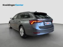Škoda Octavia Combi Ambition TDI DSG in dunkelgrau - metallic