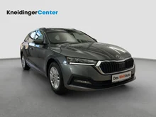 Škoda Octavia Combi Ambition TDI DSG in dunkelgrau - metallic