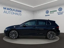 VW Golf Life TDI DSG in 2T Deep Black Perleffekt