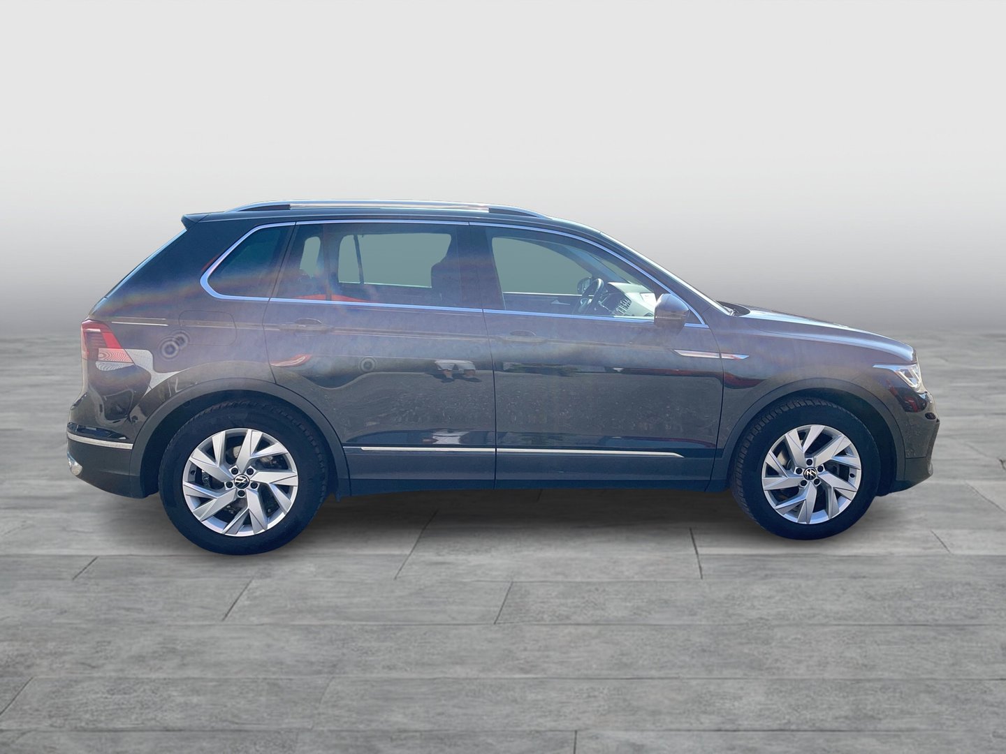 VW Tiguan Elegance TDI DSG | Bild 5 von 27