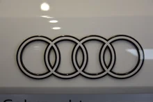 Thumbnail-Foto von Fahrzeug