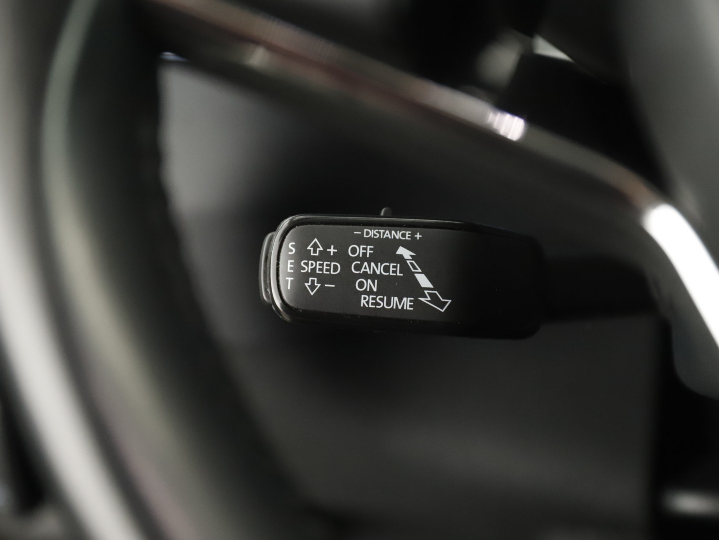 Škoda KAROQ Ambition SC TDI DSG | Bild 18 von 31