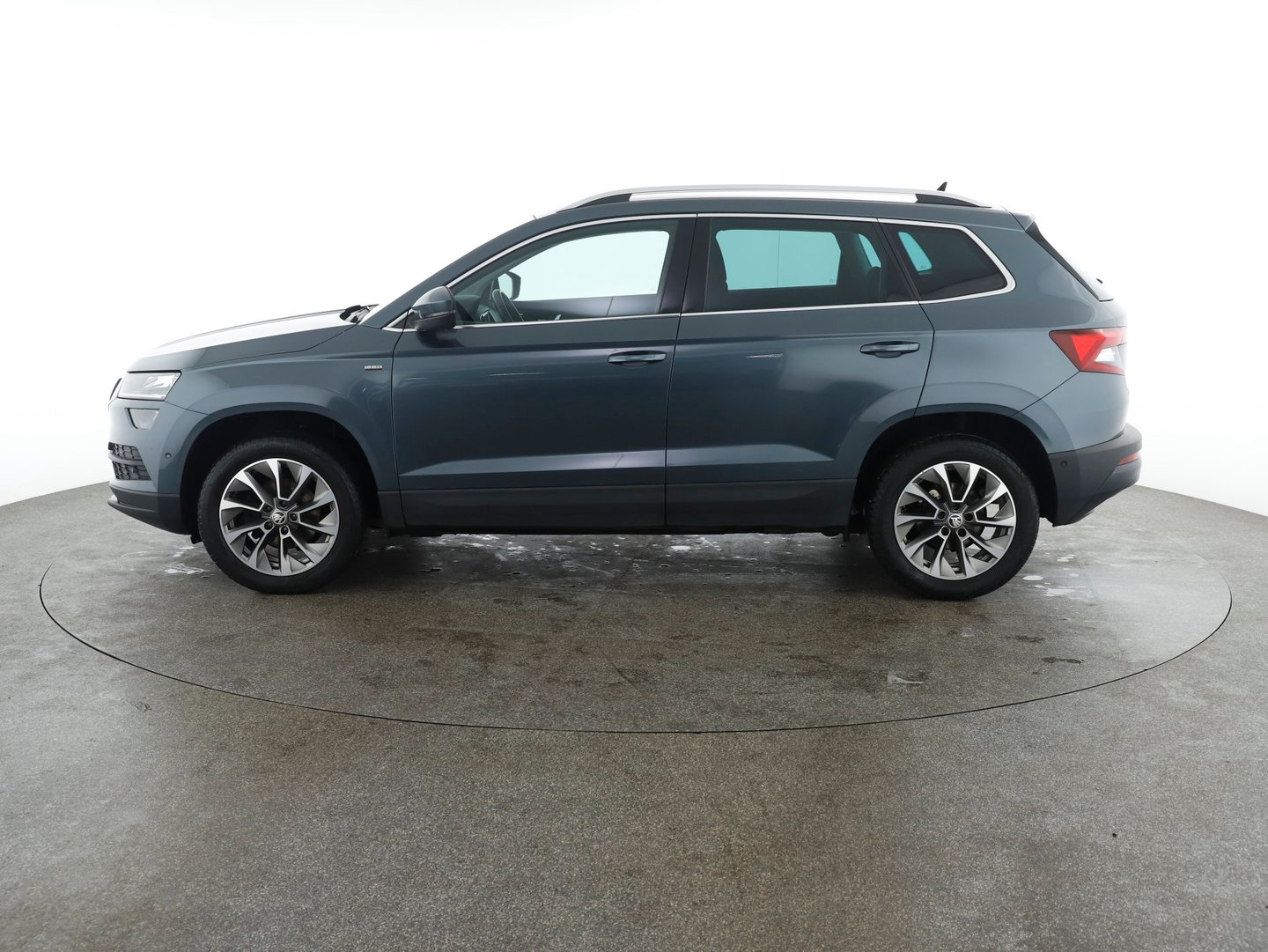 Škoda KAROQ Ambition SC TDI DSG | Bild 8 von 31