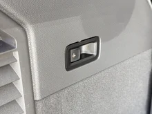 VW California Multivan California TDI in Puregrey / Deepblack Perleffekt