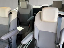 VW California Multivan California TDI in Puregrey / Deepblack Perleffekt