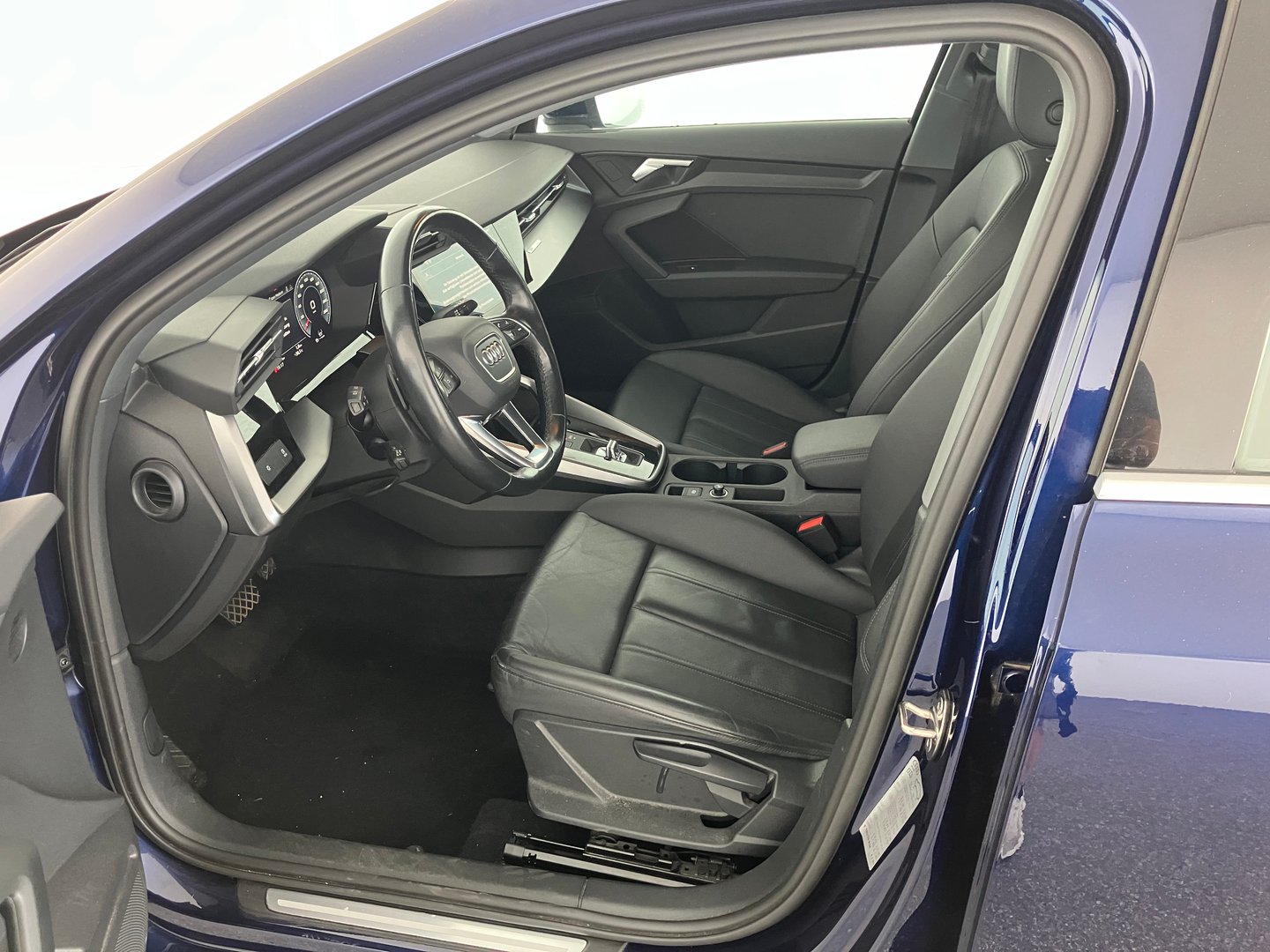 Audi A3 Sportback 35 TDI advanced ext. | Bild 4 von 17