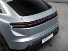 Porsche Macan 4S in dolomitsilbermetallic