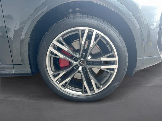 Bild eines Audi Q5 e-hybrid quattro 270 KW