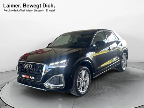 Audi Q2 30 TFSI admired