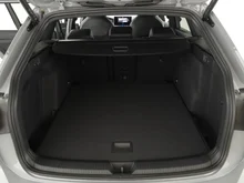 VW Golf Variant Sport mHeV DSG in Mondsteingrau