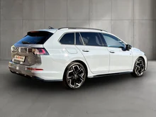 VW Golf Variant Sport mHeV DSG in Mondsteingrau