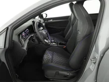 VW Golf Variant Sport mHeV DSG in Mondsteingrau
