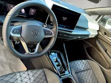 VW Golf Variant Sport mHeV DSG in Mondsteingrau