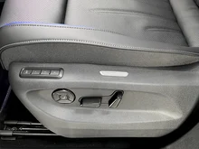 VW Tayron Sport eHybrid DSG 150kW in Delfingrau Metallic