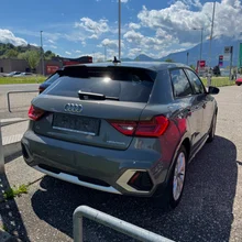 Thumbnail-Foto von Fahrzeug
