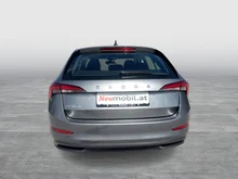 Škoda Scala 125 TSI in Graphite-Grau Metallic