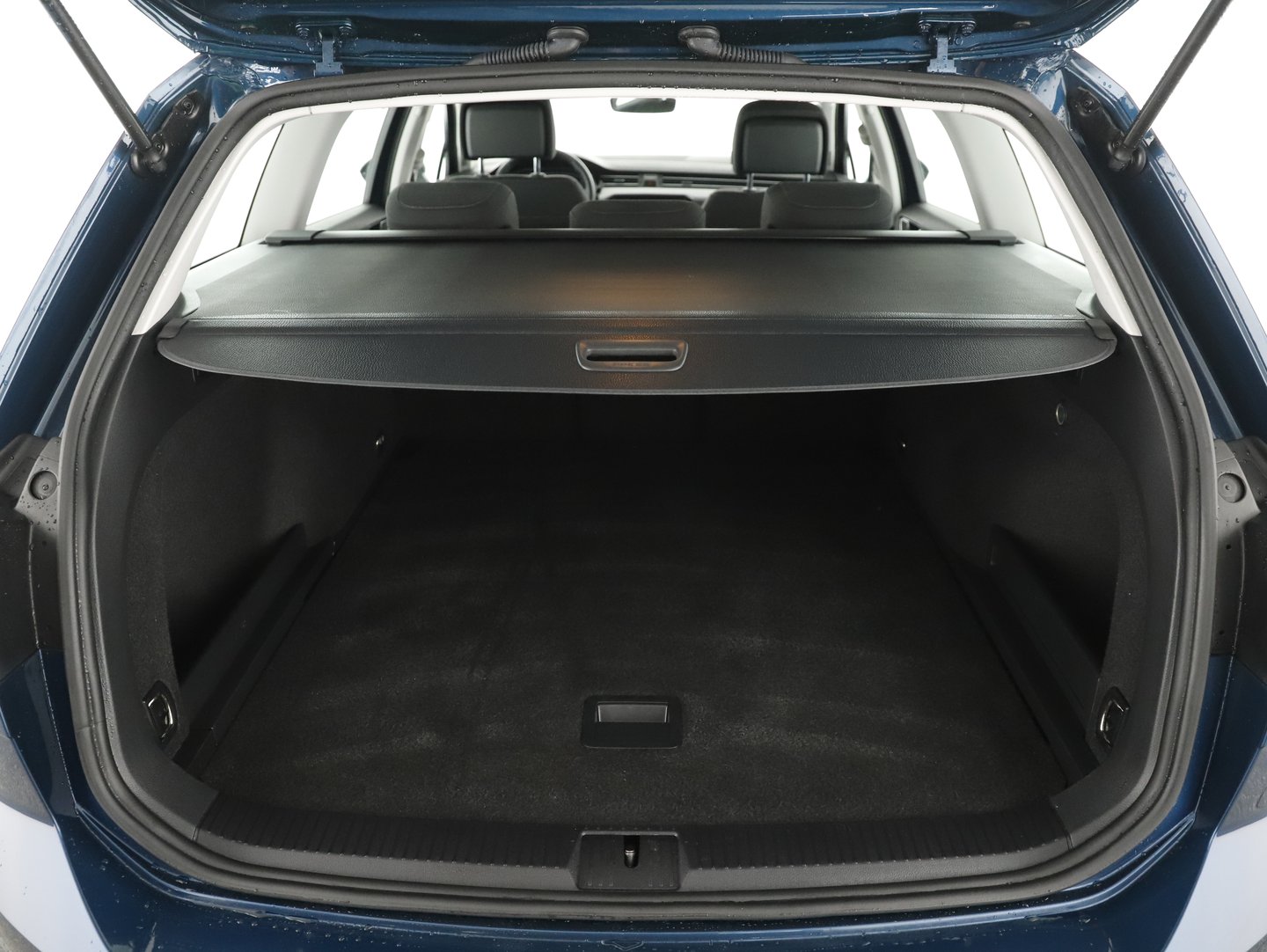 VW Passat Variant Business TDI | Bild 30 von 37