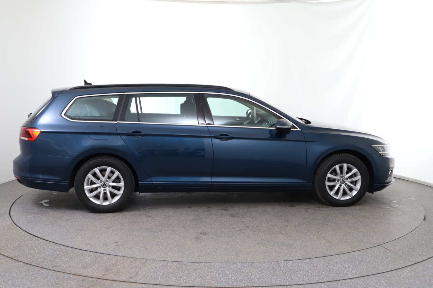 VW Passat Variant Business TDI | Bild 6 von 37